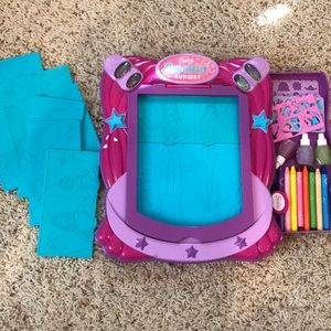 Barbie Rockin’ Runway Talking Activity Set